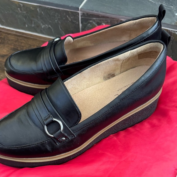 Soul Naturalizer Black Joyla Platform Loafers Lug Sole Slip On Size 12M EUC - Picture 3 of 9
